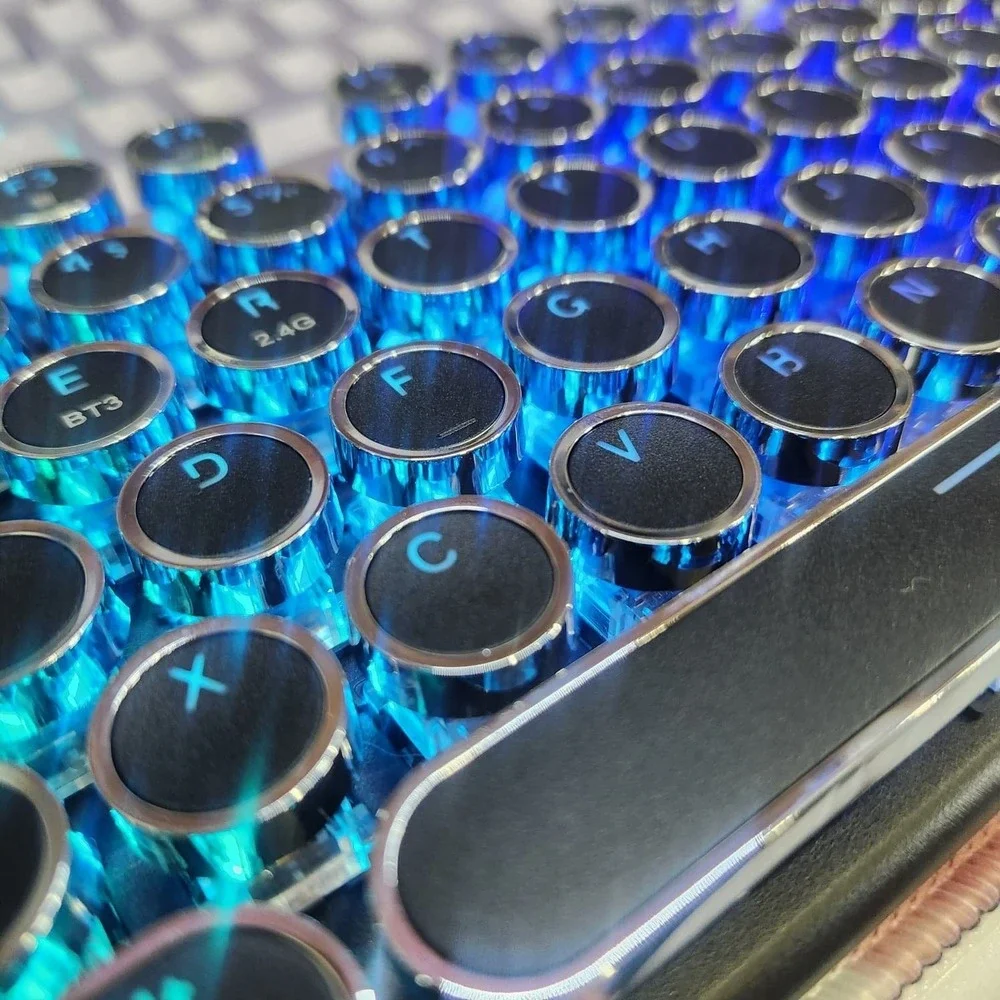 Redragon Flare Pro Wireless Mechanical Gaming Keyboard RGB Backlit Blue Switch